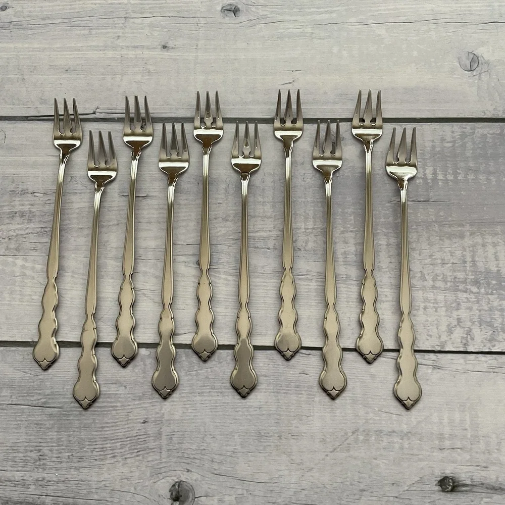 Oneida Distinction Deluxe HH VALERIE Stainless Flatware Cocktail Forks Set Of 10